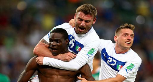 برانديللي يحظر شبكات التواصل الاجتماعي بين لاعبي الآزوري بعد أزمة بالوتيللي